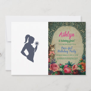 Fitnessmeisje tilt dumbbels kaart