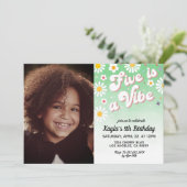 Five est Vibe 5th Portrait Anniversaire Invitation (Debout devant)