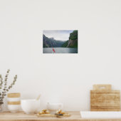 Fjord Geiranger avec affiche du drapeau norvégien (Cuisine)