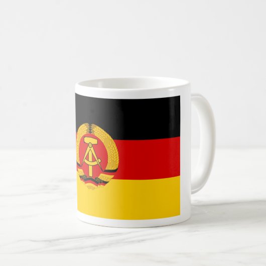Flagge der DDR - vlag van de DDR (Oost-Duitsland) Koffiemok (Voorkant rechts)