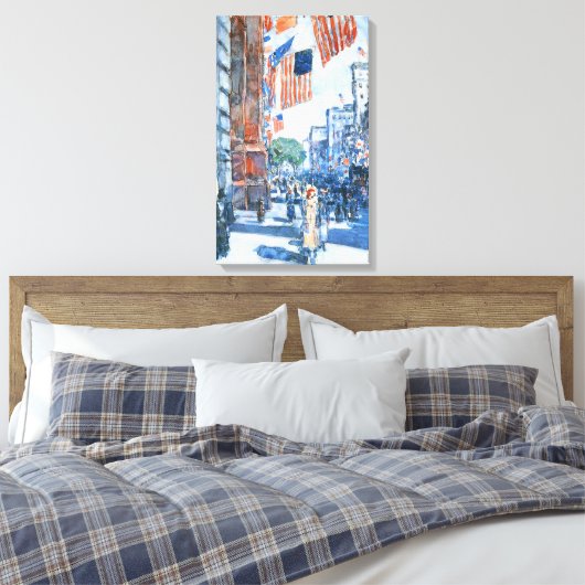 Flags 5e avenue van Childe Hassam,  Kunst Canvas Afdruk (Insitu (Slaapkamer))