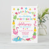 Flamant rose Pool Fête Anniversaire Invitation (Debout devant)