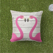 Flamants roses de baiser Coussin extérieur (Herbe)