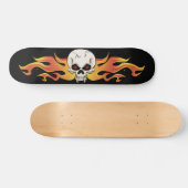 Flaming Fanged Skull Skateboard (Horizontaal)