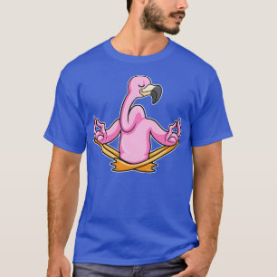 Flamingo bij Yoga in Crosslegged T-shirt