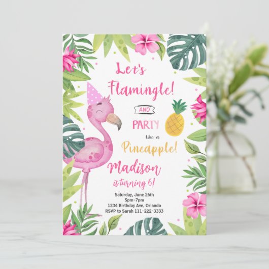 Flamingo  in Roze Verjaardagsuitnodiging Kaart (Staand voorkant)
