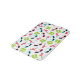 Flamingos Teenslippers en zonnebrillen Bath Mat (Gekanteld)