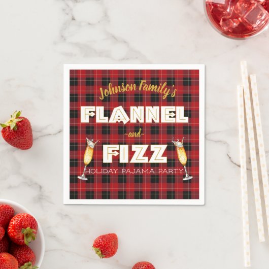 Flanel en Fizz| Rode en zwarte Buffalo Plaid Party Servet (Insitu)