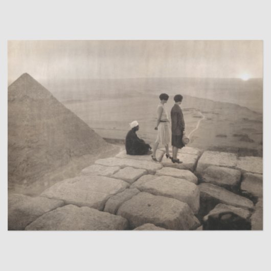 Flapper Girls Sunrise Khufu Pyramid, Egypte 1920 Tissuepapier (Voorkant)