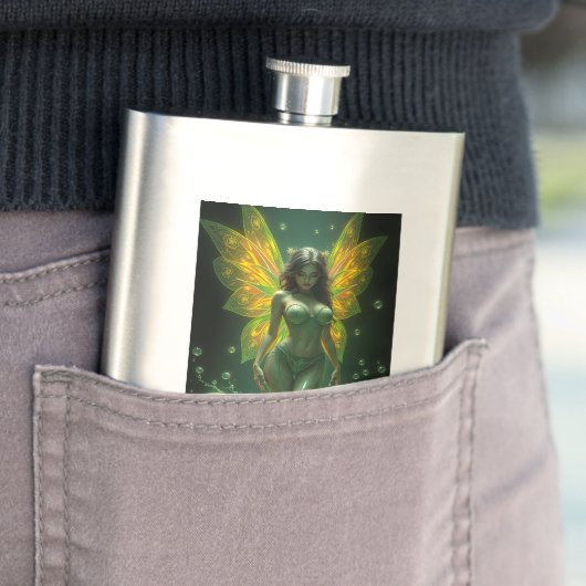 Flasque Absinthe des Fées vertes (En situation)