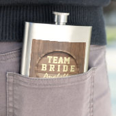 Flasque Baril rustique en bois en faveur mariage TEAM BRID (En situation)