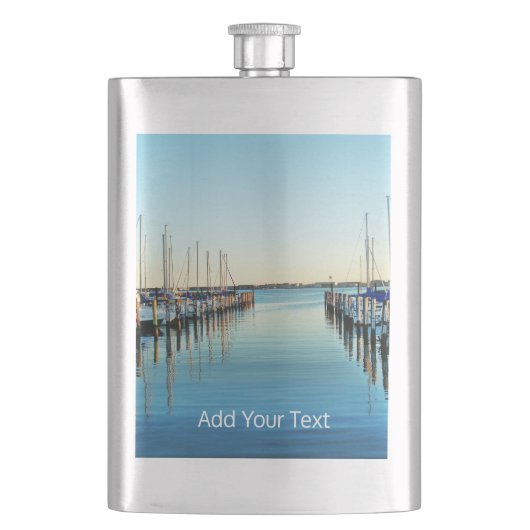 Flasque Bateaux à la marina par Shirley Taylor (devant)