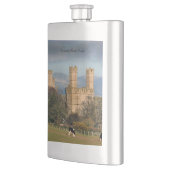 Flasque Château de Caernarfon au Pays de Galles. (Gauche)