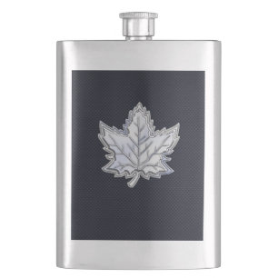 Flasque Chrome comme feuille d'érable sur le style de fibr