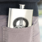 Flasque Clan MacLean Crest Flask (En situation)
