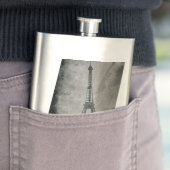 Flasque Classic Flask Vintage Leaning Tour Eiffel Design (En situation)