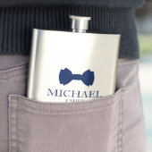 Flasque Cravate Usher Blue Bow (En situation)