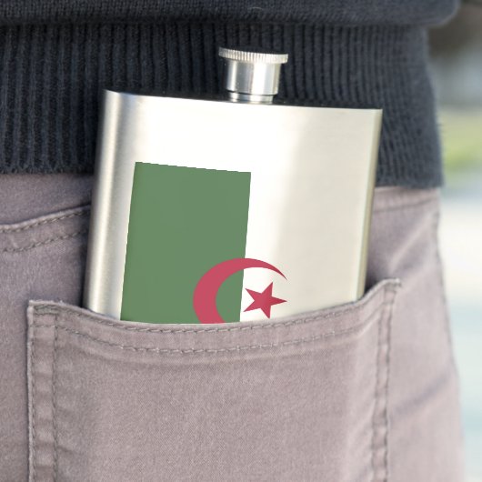 Flasque Drapeau de l'Algérie (En situation)