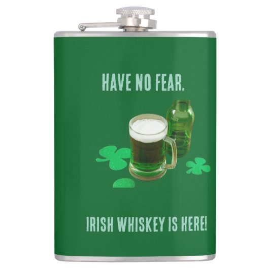 Flasque enveloppée de vinyle Irish Whiskey Is Here (Devant)
