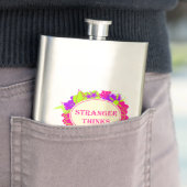 Flasque Étranger pense citation dans le style d'une émissi (En situation)