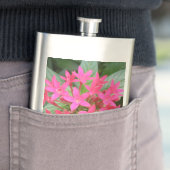 Flasque Fleurs tropicales rose vif (En situation)