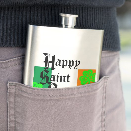 FLASQUE HEUREUX SAINT PATTY (En situation)