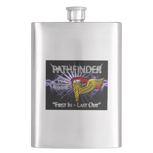 Flasque Insigne de Pathfinder-“Premier entré, dernier sort (devant)