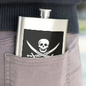 Flasque Jolly roger drapeau de pirate (En situation)