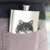 Flasque Loup solitaire personnalisable (En situation)