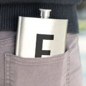 Flasque Monogramme et nom personnalisés gras modernes (En situation)