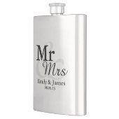 Flasque Mr&Mrs Simple Elegant Typographie Mariage Faveur (Gauche)