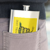 Flasque Ne pas taper sur le drapeau de Me Gadsden (En situation)