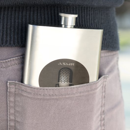 Flasque Rétro microphone d'ASMR (En situation)