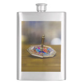 Flasque SlipperyJoe Hanukkah dreidel gift octagonal base b (devant)