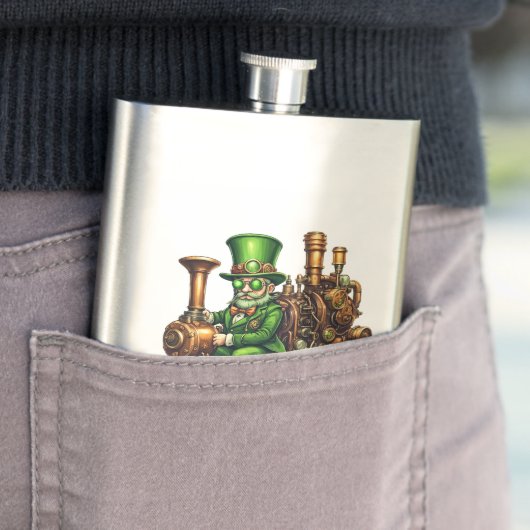 Flasque Steampunk Leprechaun (En situation)