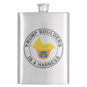 Flasque Trump Boulders Dans Un Harcèlement (devant)