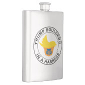 Flasque Trump Boulders Dans Un Harcèlement (Droite)