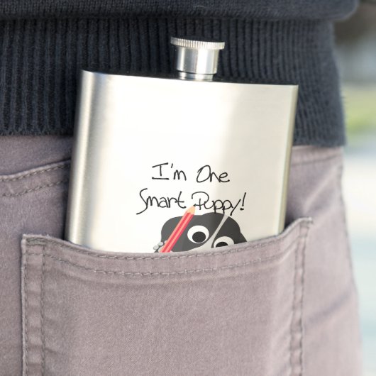 Flasque Un Chiot intelligent (En situation)