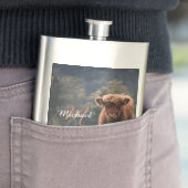 Flasque Vache de Highland calvaire herbe d'automne monogra (En situation)