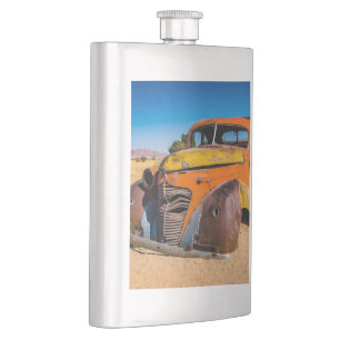 Flasque Voiture ancienne et abandonnée à Solitaire, Namibi