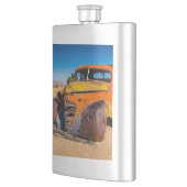 Flasque Voiture ancienne et abandonnée à Solitaire, Namibi (Gauche)