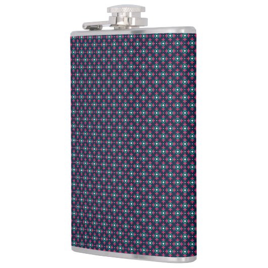 Flasques A stylish flask with a geometric pattern (Gauche)
