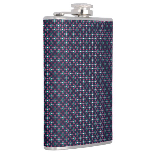 Flasques A stylish flask with a geometric pattern  (Droite)