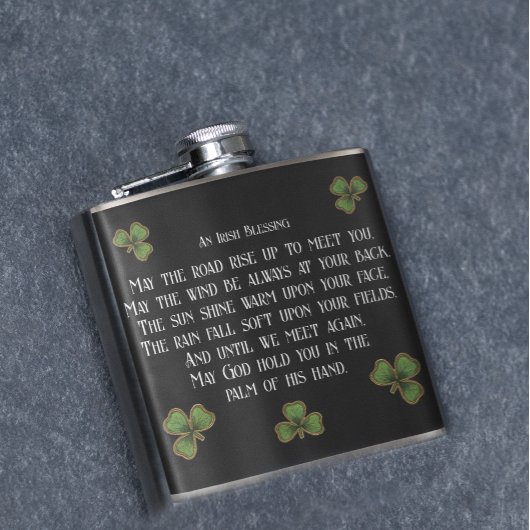 Flasques Bénédiction irlandaise et trèfles noir et vert