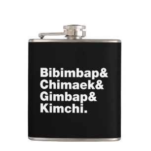 Flasques Bibimbap & Chimaek & Gimbap & Kimchi. Aliments cor