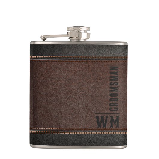 Flasques Brown Faux en cuir Monogramme Groomsman Cadeau (Devant)
