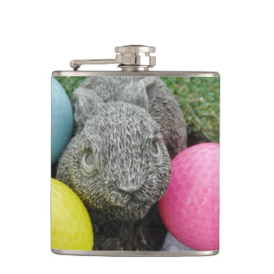 Flasques Bunny avec balles de golf colorées