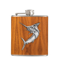 Chrome Marlin sur la copie de teck