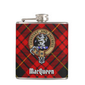 Flasques Clan MacQueen Crest sur Tartan (Devant)