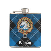 Flasques Clan Ramsay Crest sur Blue Hunter Tartan (Devant)
